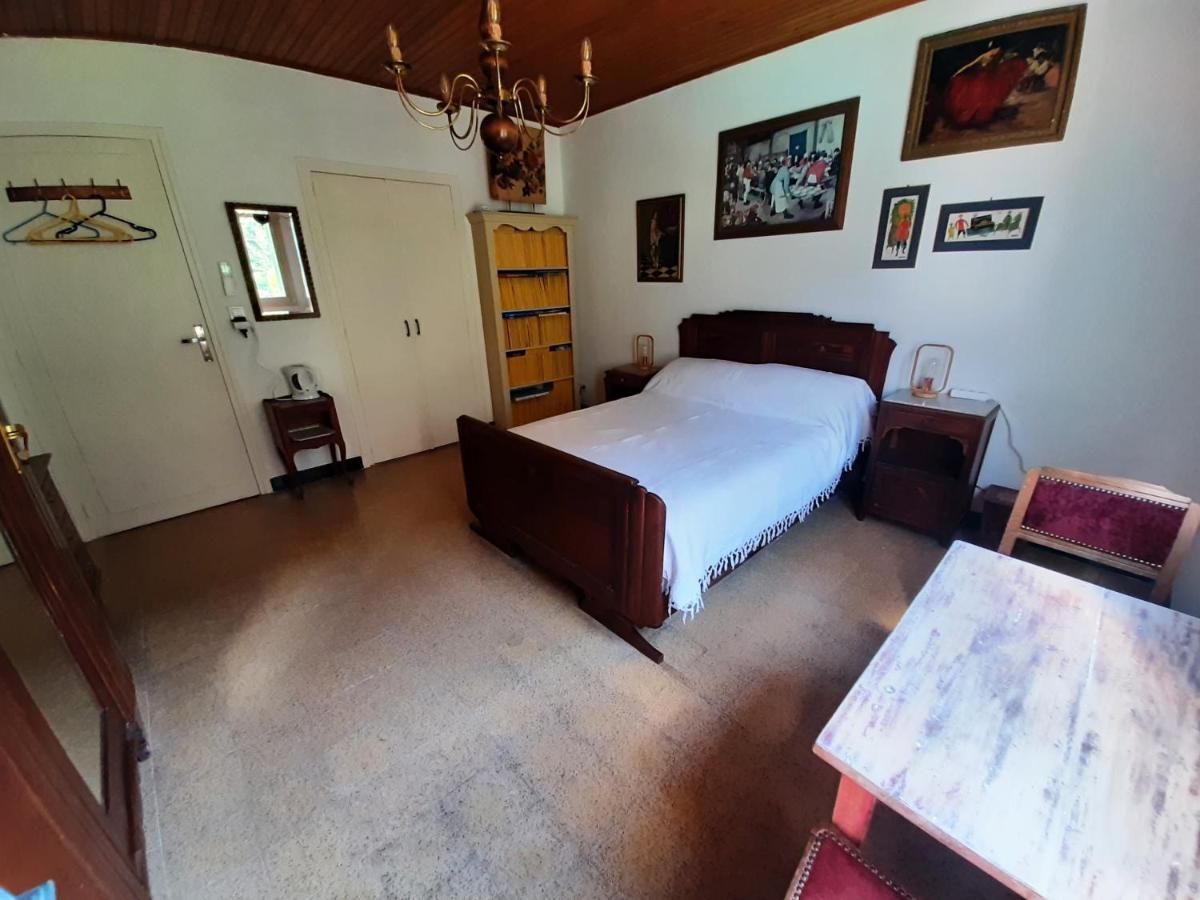 Les Chambres Chouettes Вільфранш-де-Конфлан Екстер'єр фото
