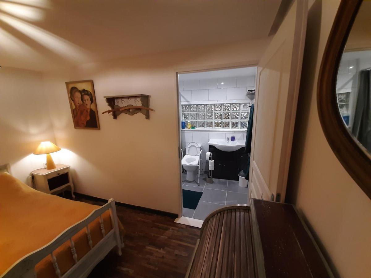 Les Chambres Chouettes Вільфранш-де-Конфлан Екстер'єр фото