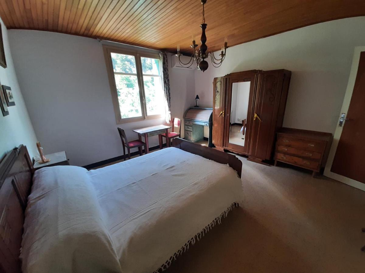 Les Chambres Chouettes Вільфранш-де-Конфлан Екстер'єр фото